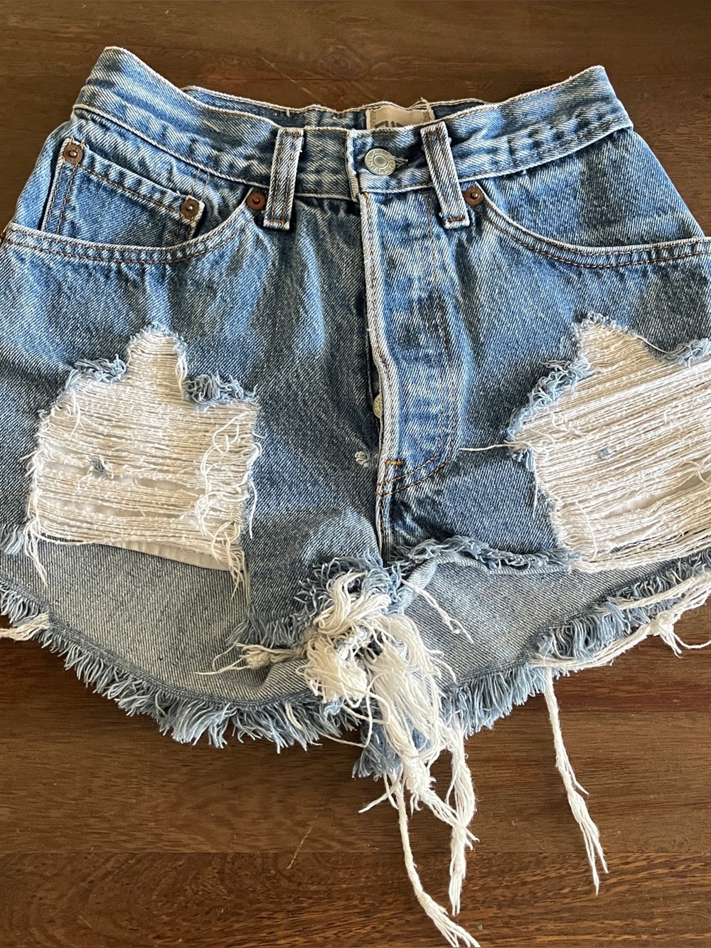 Distressed Furst of a Kind 1990s Levi’s 501 Cutoff Jean Shorts Size 22